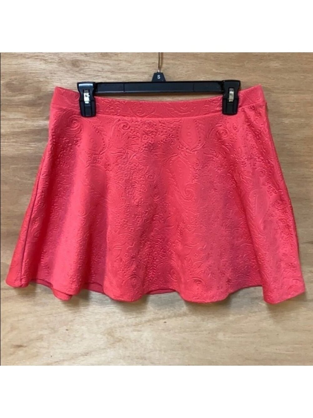 AEROPOSTALE hot pink paisley circle mini skater skirt‎
